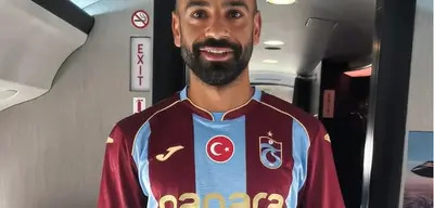 Salah Trabzonspor'a İmza Atmak Üzere İstanbul'a Geldi