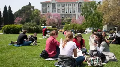 2024-2025 AUZEF Güz Dönemi Final Sınavları Ne Zaman? Sınav Giriş Yerleri ve Belgeleri