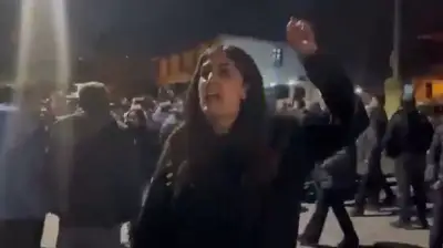 Halkı Sokağa Çağıran Eş Başkan Gözaltına Alındı