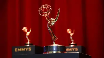77. Emmy Ödülleri'nin Sunucusu Belli Oldu