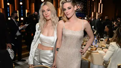 Kristen Stewart ile Dylan Meyer Evlendi!