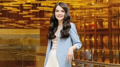 Annesini Paylaşan Sinem Ünsal'a Yorumlar Gecikmedi: Güzelliğini Kimden Aldığı Belli Oldu