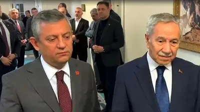 CHP Lideri Özel, Bülent Arınç'ı Ziyaret Etti