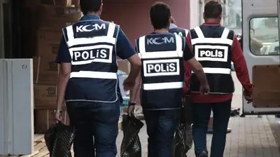Kırmızı Bültenle Aranan 45 Suçlu Türkiye'ye Getirildi